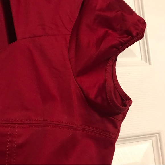 2 for $25 Guess Red Short Sleeve Blouse Large - Picture 3 of 10